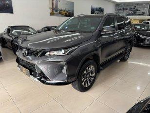 Foto 3 - Toyota Hilux SW4 SRX Platinum 2.8 Turbo Diesel 4x4