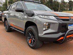 Foto 2 - Mitsubishi Triton HPE 2.4 Bi-Turbo Diesel 4x4