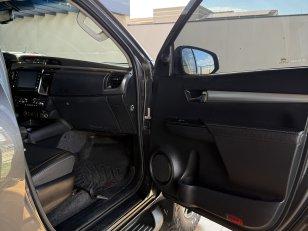 Foto 8 - Toyota Hilux SRV 2.8 Turbo Diesel 4x4