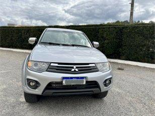 Foto 2 - Mitsubishi L200 Triton HPE 3.2 Turbo Diesel 4x4