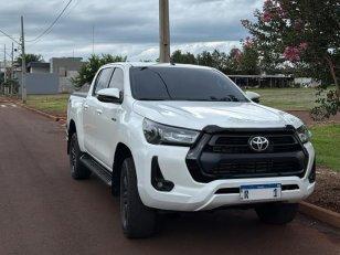 Foto 1 - Toyota Hilux SR 2.8 Turbo Diesel 4x4