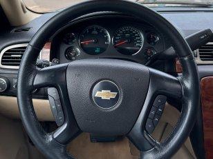 Foto 3 - Chevrolet Suburban 5.7 V8