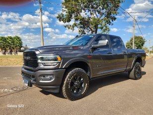 Foto 10 - RAM 3500 Laramie Night Edition 6.7 Turbo Diesel 4x4