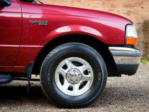 Foto 8 - Ford Ranger XLT 4.0 V6 Gasolina 4x4 C.S