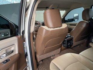 Foto 6 - RAM 3500 Laramie 6.7 Turbo Diesel 4x4