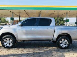 Foto 3 - Toyota Hilux SR 2.8 Turbo Diesel 4x4