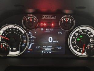 Foto 5 - RAM Classic Laramie 5.7 V8 Gasolina 4x4