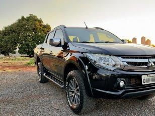 Foto 9 - Mitsubishi L200 Triton Sport HPE-S 2.4 Turbo Diesel 4x4