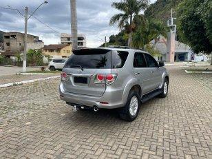 Foto 5 - Toyota Hilux SW4 SRV 3.0 Turbo Diesel 4x4
