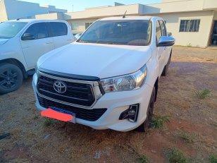 Foto 1 - Toyota Hilux SR 2.8 Turbo Diesel 4x4