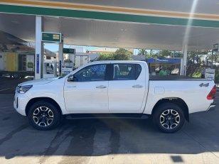 Foto 9 - Toyota Hilux SRX 2.8 Turbo Diesel 4x4