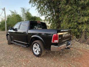 Foto 5 - RAM Classic Laramie 5.7 V8 Gasolina 4x4