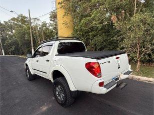 Foto 5 - Mitsubishi Triton HPE 2.4 Bi-Turbo Diesel 4x4