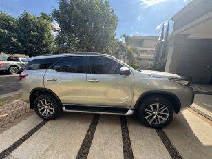 Foto 1 - Toyota Hilux SW4 SRX 2.8 Turbo Diesel 4x4