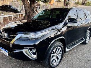 Foto 1 - Toyota Hilux SW4 SRX 2.8 Turbo Diesel 4x4