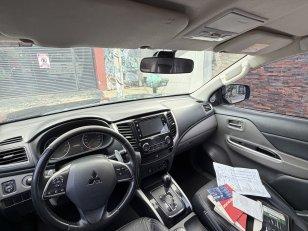 Foto 3 - Mitsubishi Triton HPE 2.4 Bi-Turbo Diesel 4x4