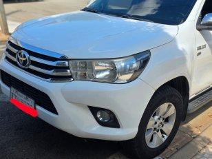 Foto 8 - Toyota Hilux SRV 2.7 Flex 4x4