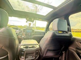 Foto 6 - RAM 1500 Rebel 5.7 V8 Gasolina 4x4