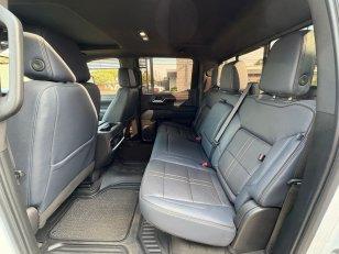 Foto 9 - Chevrolet Silverado 1500 High Country 5.3 V8 Gasolina 4x4