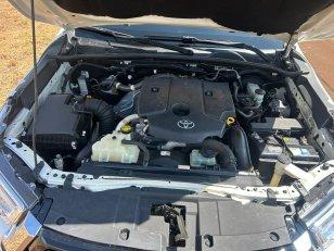 Foto 8 - Toyota Hilux 2.8 Turbo Diesel 4x4 C.S