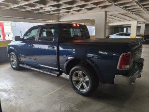 Foto 2 - RAM Classic Laramie 5.7 V8 Gasolina 4x4