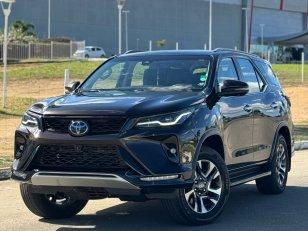 Foto 2 - Toyota Hilux SW4 SRX 2.8 Turbo Diesel 4x4