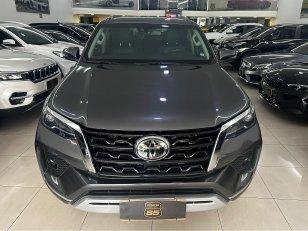 Foto 2 - Toyota Hilux SW4 SRX 2.8 Turbo Diesel 4x4