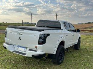 Foto 3 - Mitsubishi L200 Triton Sport HPE-S 2.4 Turbo Diesel 4x4