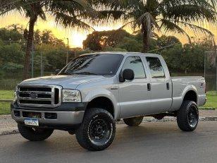 Foto 1 - Ford F250 XLT 3.9 Turbo Diesel