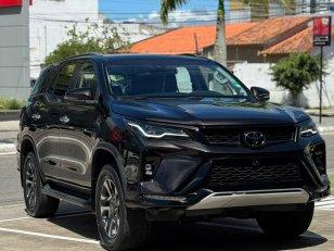 Foto 10 - Toyota Hilux SW4 SRX 2.8 Turbo Diesel 4x4