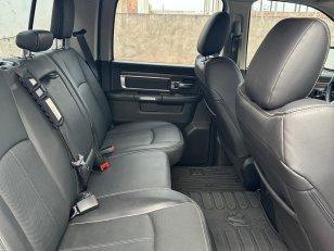 Foto 8 - RAM Classic Laramie 5.7 V8 Gasolina 4x4