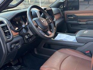 Foto 5 - RAM 3500 Longhorn Limited 6.7 Turbo Diesel 4x4