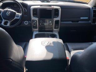 Foto 8 - RAM Classic Laramie Night Edition 5.7 V8 Gasolina 4x4