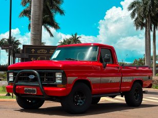 Foto 1 - Ford F1000 Super 3.9 Diesel C.S