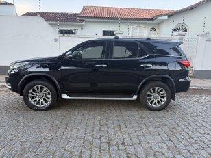 Foto 3 - Toyota Hilux SW4 SRX 2.8 Turbo Diesel 4x4