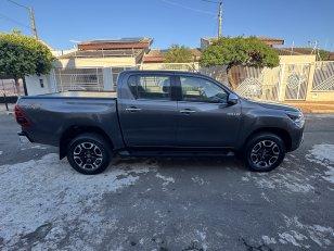 Foto 8 - Toyota Hilux SRX 2.8 Turbo Diesel 4x4