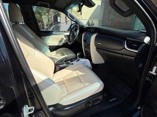 Foto 5 - Toyota Hilux SW4 SRX Diamond 2.8 Turbo Diesel 4x4