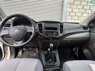Foto 5 - Mitsubishi L200 Triton Sport GL 2.4 Turbo Diesel 4x4