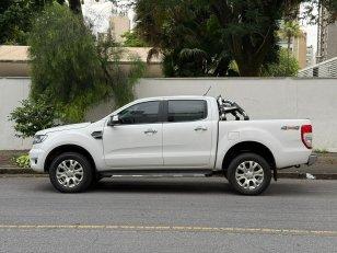 Foto 4 - Ford Ranger XLT 3.2 Turbo Diesel 4x4