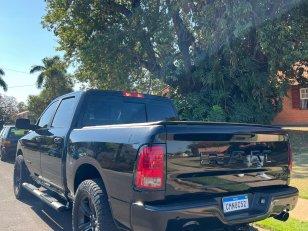 Foto 10 - RAM Classic Laramie Night Edition 5.7 V8 Gasolina 4x4