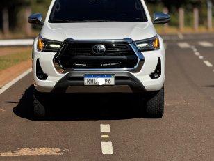Foto 10 - Toyota Hilux SRX 2.8 Turbo Diesel 4x4