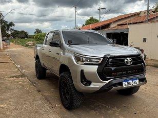 Toyota Hilux SR 2.8 Turbo Diesel 4x4