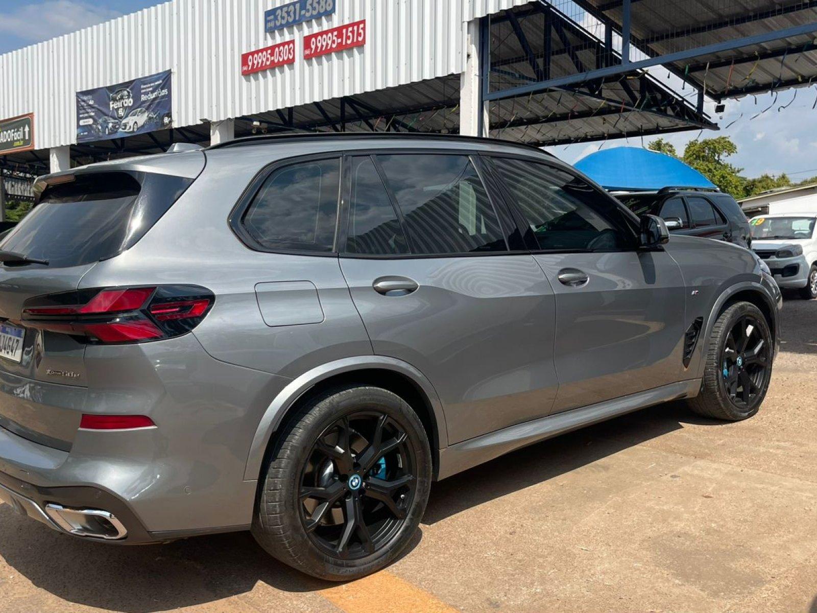 Foto 1 - BMW X5 3.0 V6 24v