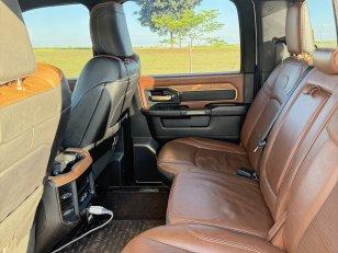 Foto 9 - RAM 3500 Longhorn Limited 6.7 Turbo Diesel 4x4