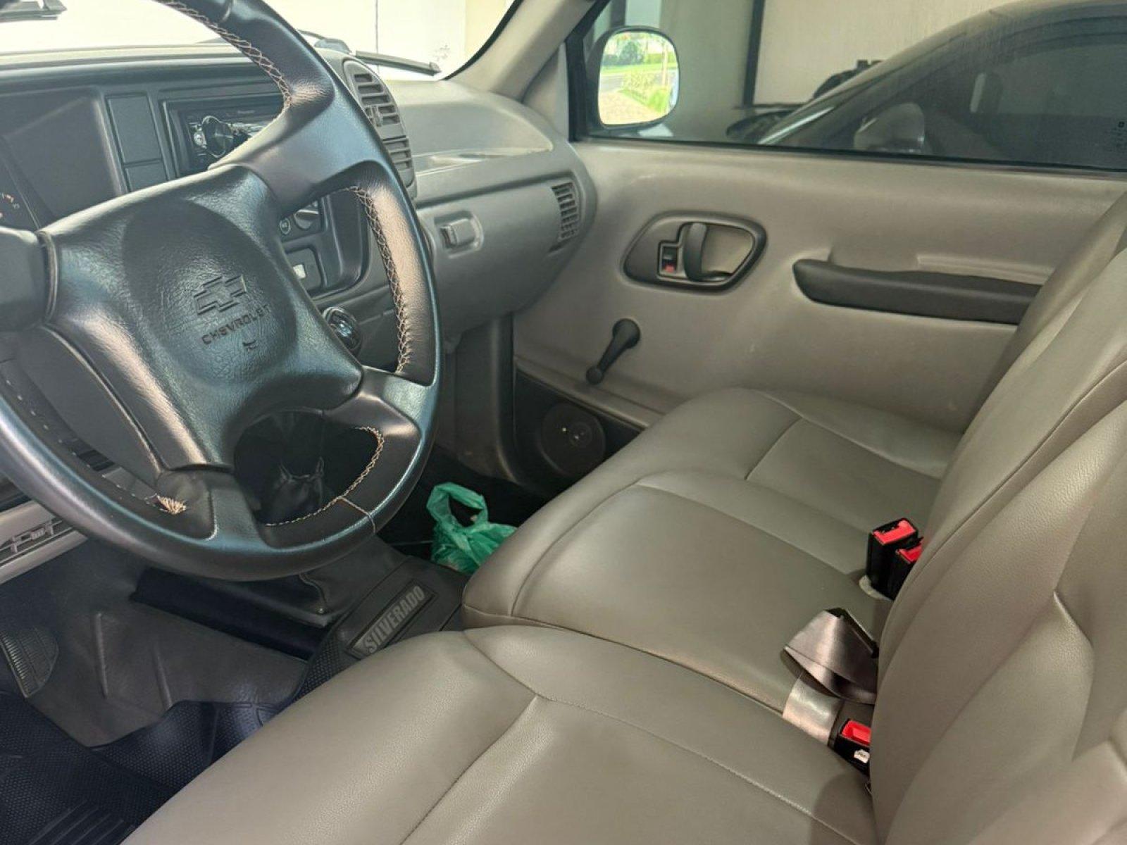 Foto 4 - GMC HD 3500 4.2TD