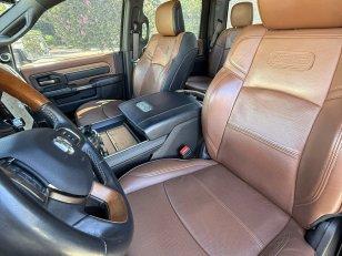 Foto 8 - RAM 3500 Longhorn Limited 6.7 Turbo Diesel 4x4