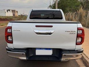 Foto 6 - Toyota Hilux SRX 2.8 Turbo Diesel 4x4