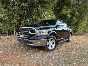 Foto 1 - RAM Classic Laramie 5.7 V8 Gasolina 4x4
