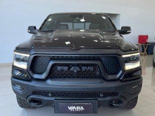 Foto 2 - RAM 1500 Rebel 5.7 V8 Gasolina 4x4