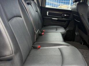 Foto 6 - RAM Classic Laramie 5.7 V8 Gasolina 4x4